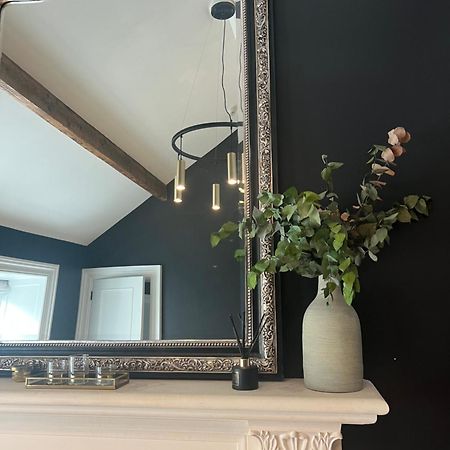 Luxury Croft Templepatrick Near Airport Rabbit And Hilton Hotel Exteriör bild