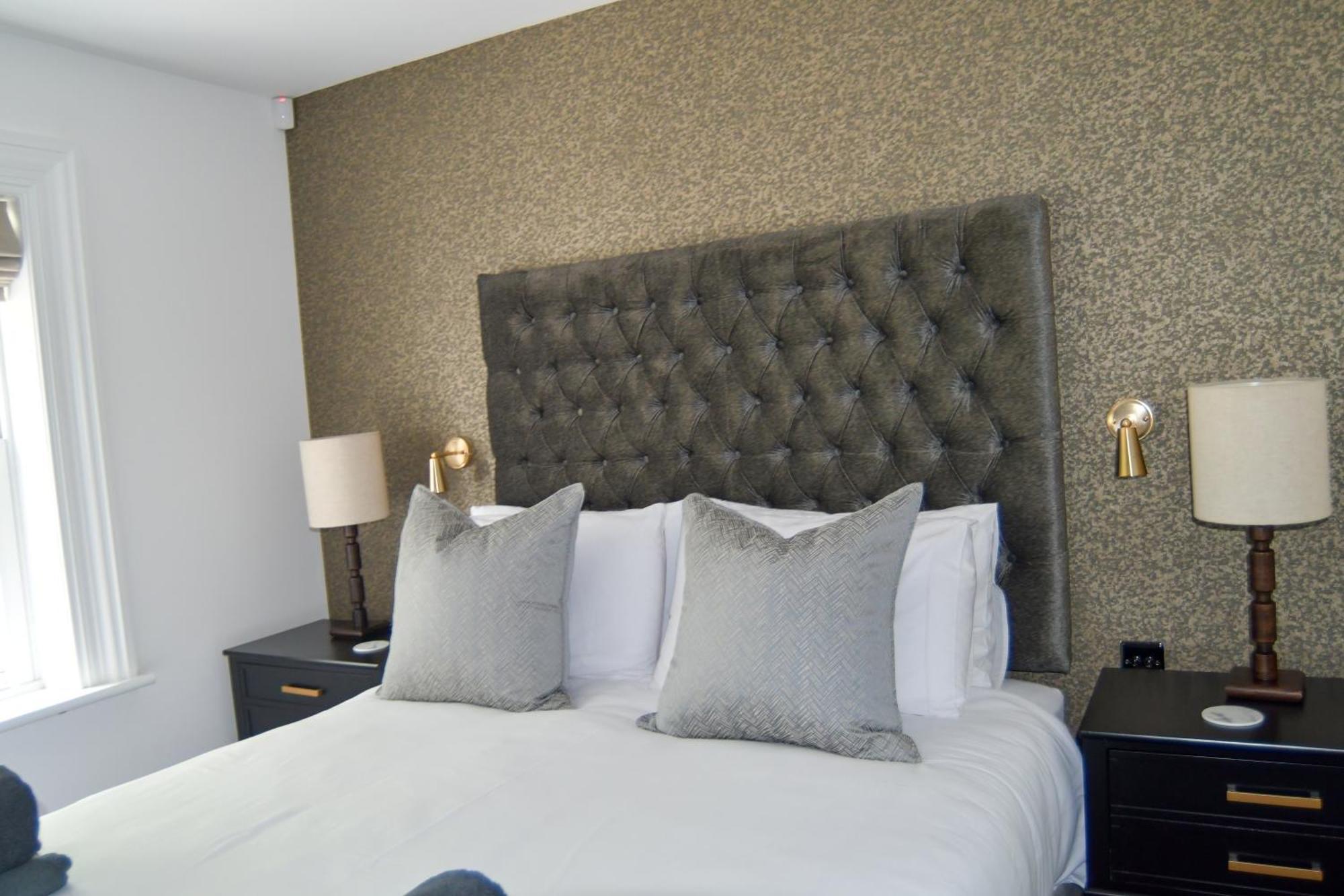 Luxury Croft Templepatrick Near Airport Rabbit And Hilton Hotel Exteriör bild